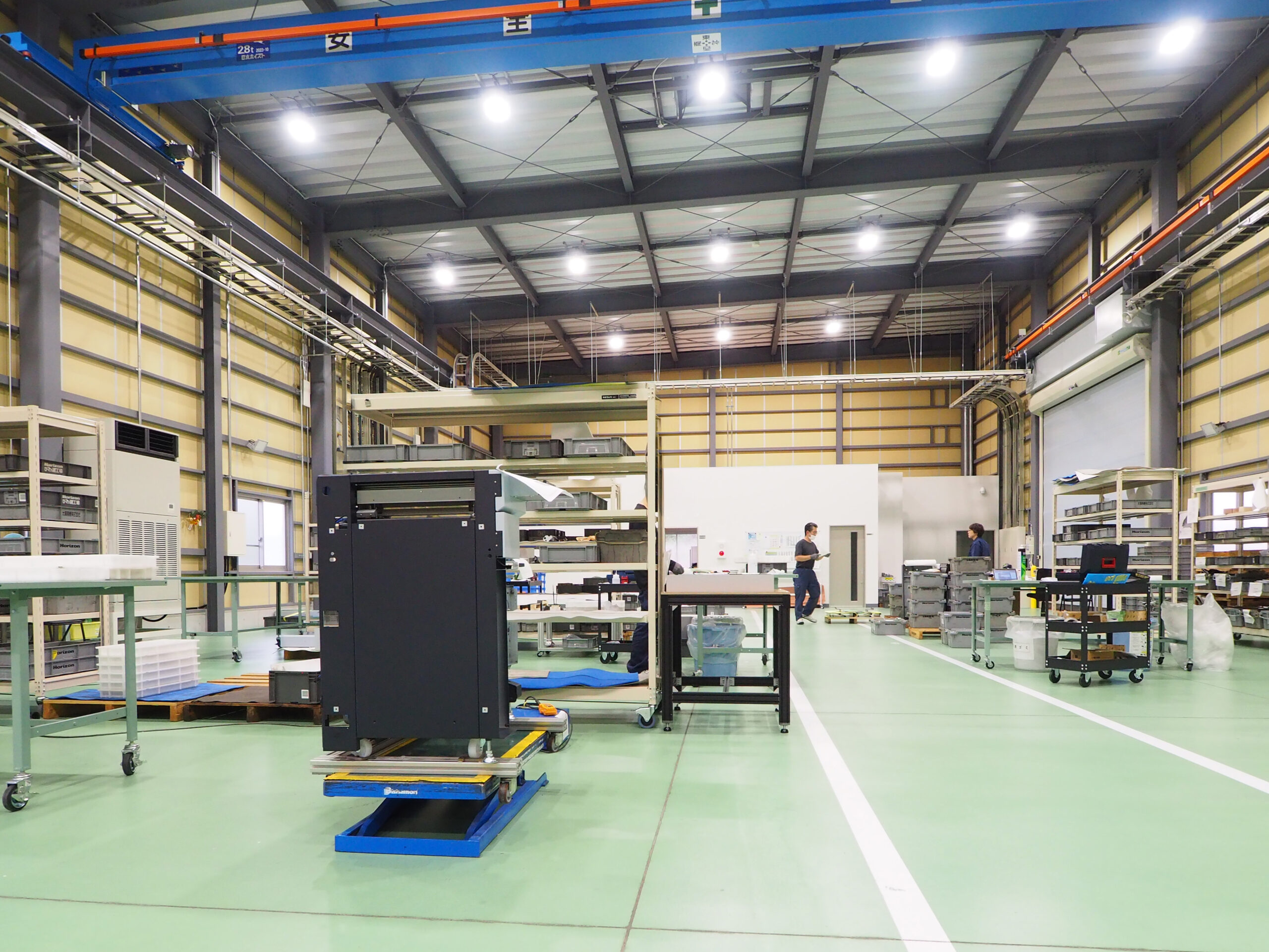 横尾工業の 物流梱包 ソリューション〜精密機械組立